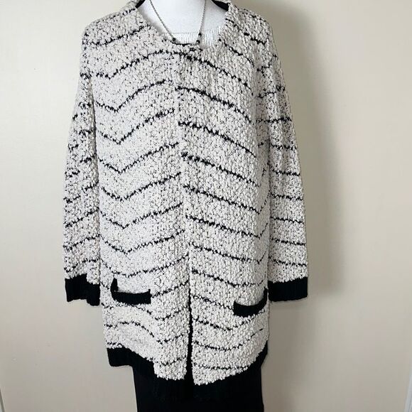 Solitaire S Black White Boucle Chevron Cozy Warm Open Front Cardigan Pockets - Picture 1 of 11